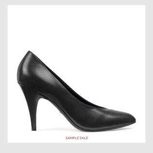 Leather pump