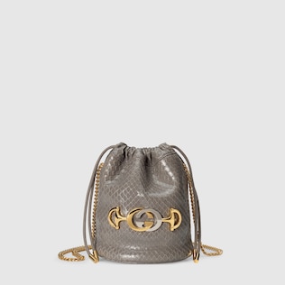 Gucci Zumi Mini-Bucket Bag aus Pythonleder