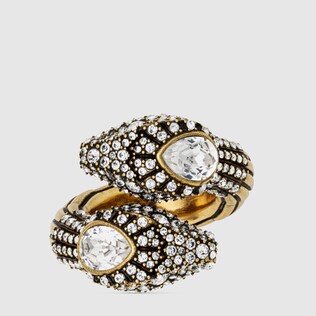 Snake ring with crystals