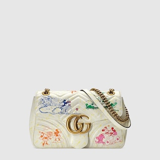 Online Exclusive Disney x Gucci GG Marmont medium shoulder bag