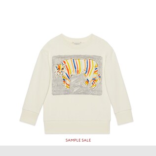 Kinderpullover mit Isabella Cotier-Print
