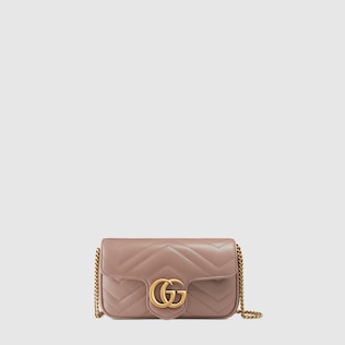 GG Marmont Super-Mini-Tasche aus Matelassé-Leder
