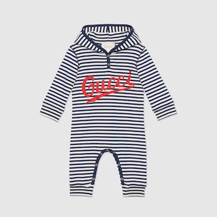 Baby-Einteiler aus gestreifter Baumwolle mit Gucci Print