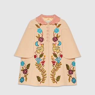 Manteau brodé pour enfant en laine