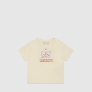 Baby T-shirt with embroidered labels