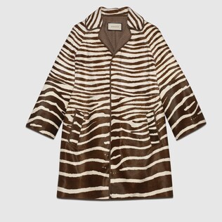 Manteau en fourrure à imprimé zèbre