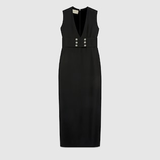 Langes Kleid aus Wolle und Seide mit V-Ausschnitt