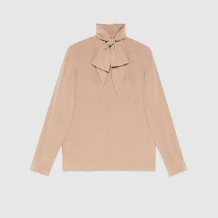 Silk crêpe shirt with self tie
