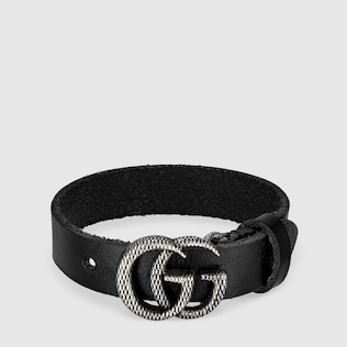 Armband aus Leder mit gravierter Doppel G Schnalle