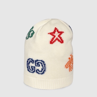 Gorro infantil con GG y símbolos
