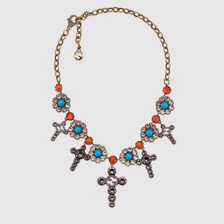 Collar de cruz y flor con cristales