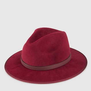 Felt hat with leather detail