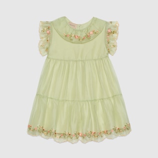 Robe pour enfant en soie avec broderies