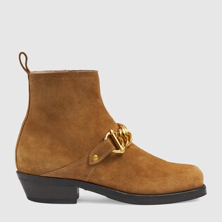 Women's ankle boot with chain