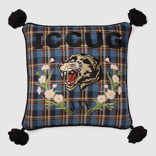 Kissen mit ICCUG und Tiger-Patch