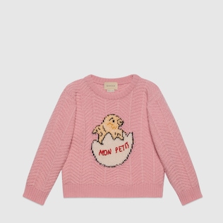 Kinderpullover aus Wolle mit Küken im Ei