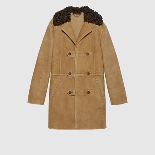 Cappotto in pelle scamosciata con dettagli in montone
