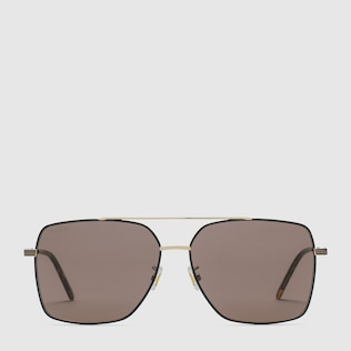 Gafas de sol con puente de la nariz bajo