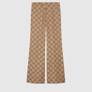 بنطال من الكانفاس بنقش GG كبير جداً بطبعة Gucci 100
