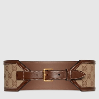 Wide belt with square buckle
