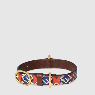 Small/medium pet collar