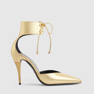 Women's high heel metallic pump