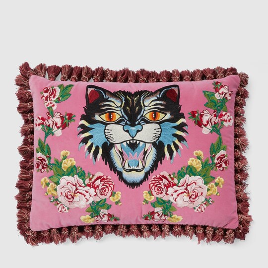 Gucci Velvet cushion with Angry Cat embroidery. 2 Gucci Velvet cushion with Angry Cat embroidery. 2
