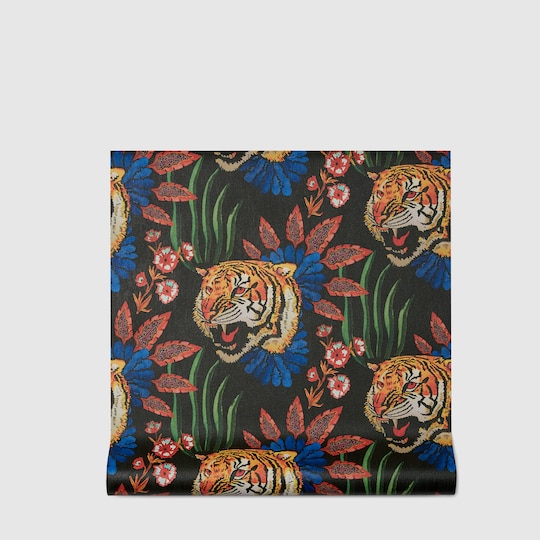 Gucci Tiger Leaf print wallpaper. 2 Gucci Tiger Leaf print wallpaper. 2