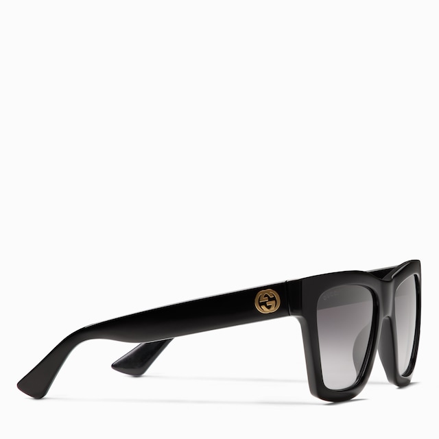 Солнцезащитные очки в оправе «кошачий глаз»