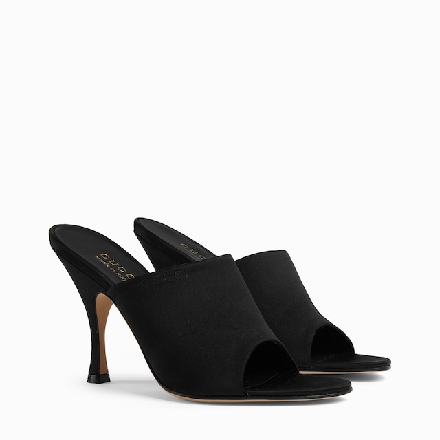 Women's slide sandal