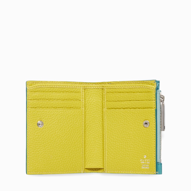 Coin wallet with logo