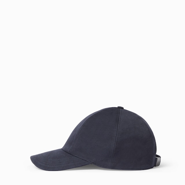 Baseballkappe aus Stoff mit Stickerei