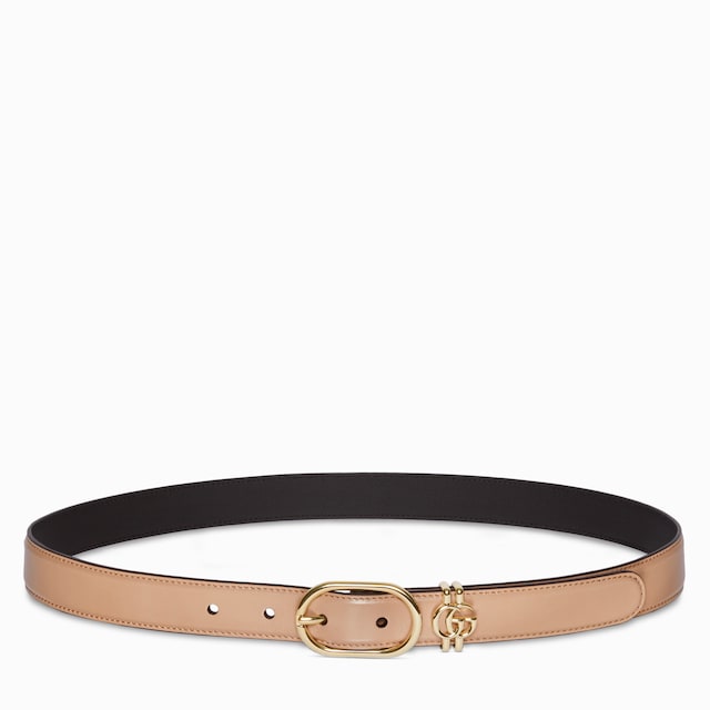 Belt with oval buckle