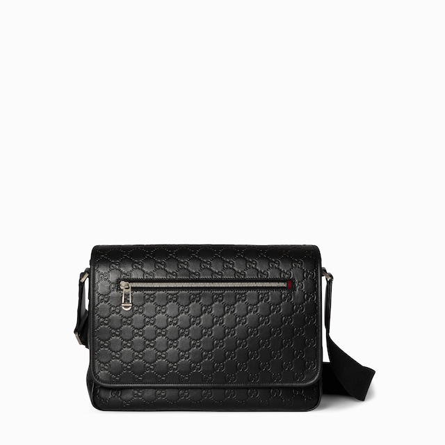 GG Emblem medium crossbody bag