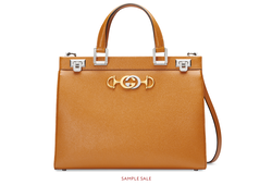 Gucci Zumi grainy leather medium top handle bag