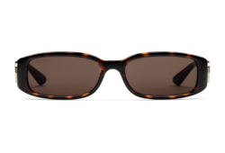 Солнцезащитные очки в прямоугольной оправе