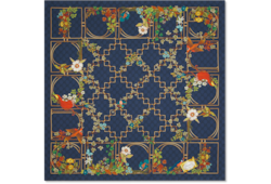 Vierecktuch aus Seidentwill mit Print