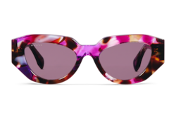Cat eye frame sunglasses