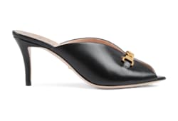 Женские босоножки с цепочкой