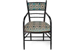 Silla Chiavari reposabrazos, GG y estrellas