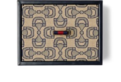 Horsebit jacquard box