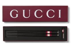 Wooden chopsticks with Web detail