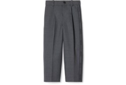 Kinderhose aus Wolle mit Stickerei