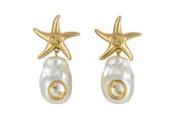 Orecchini con stella marina e perla pendente