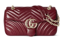 กระเป๋า GG Marmont medium shoulder bag