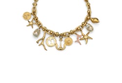 Collar de cadena con símbolos Gucci