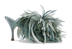 Women's slide sandal