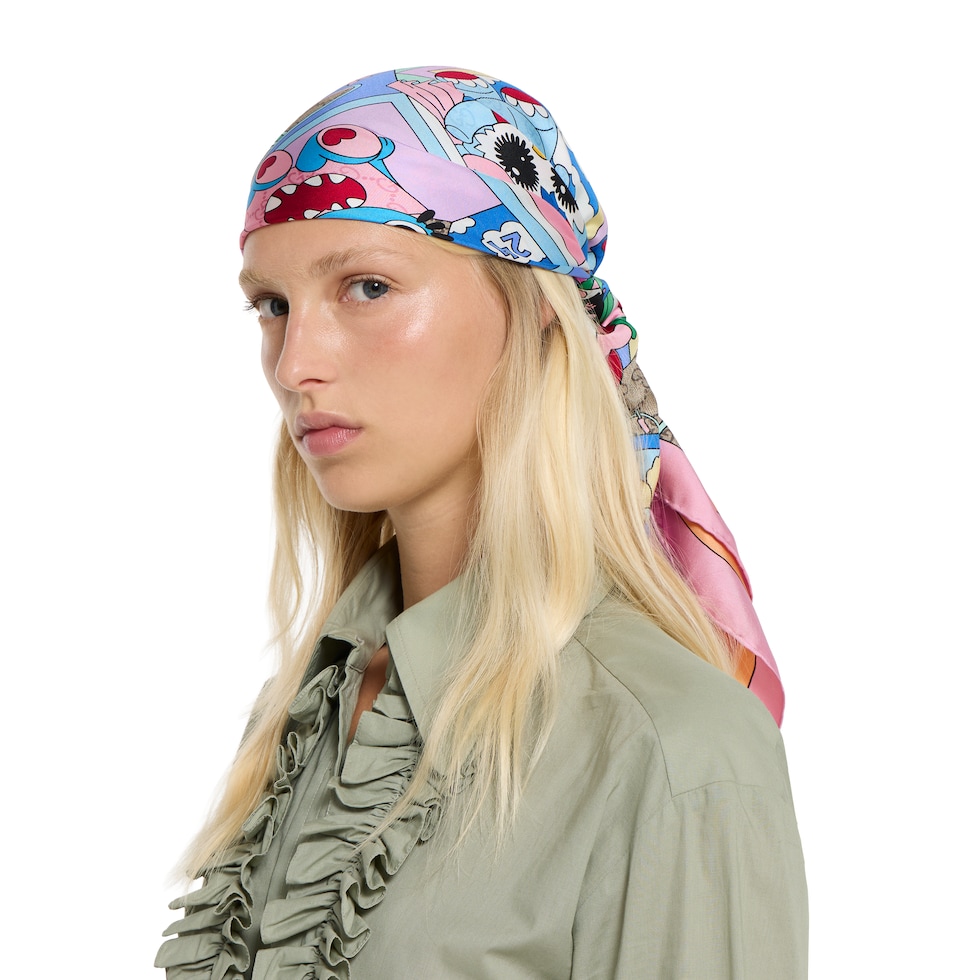 Gucci Besties printed silk twill carré