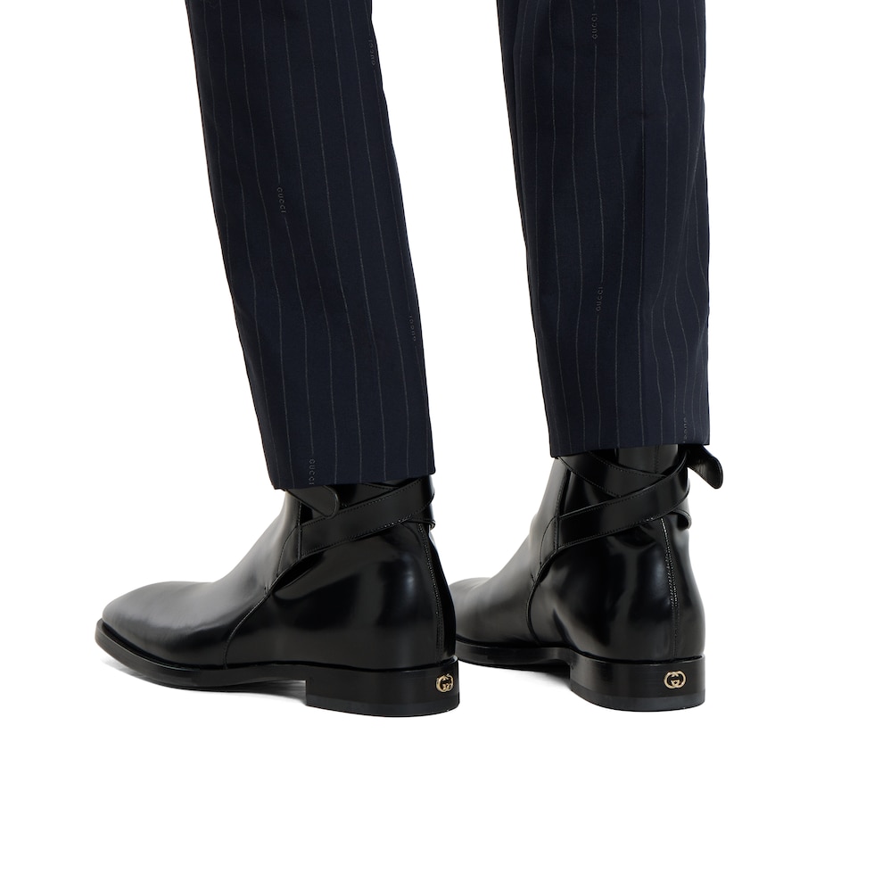 Stivaletto uomo con fibbia