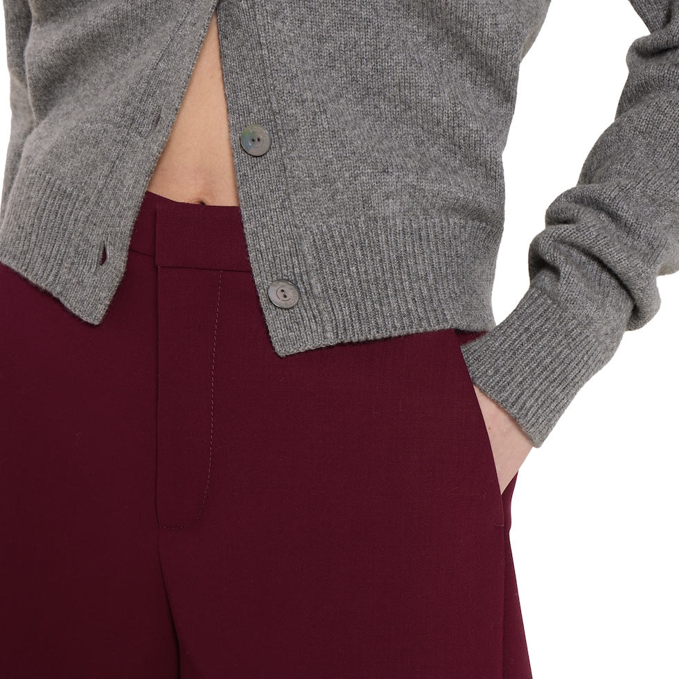 Wool crêpe shorts with embroidery